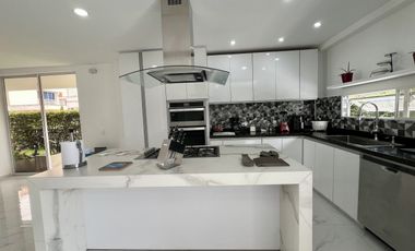 VENTA CASA CAMPESTRE MODERNA EN CONDOMINIO, SENDEROS DE LAS MERCEDES, JAMUNDI