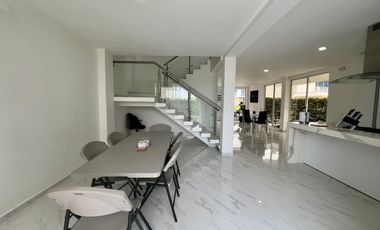 VENTA CASA CAMPESTRE MODERNA EN CONDOMINIO, SENDEROS DE LAS MERCEDES, JAMUNDI