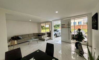 VENTA CASA CAMPESTRE MODERNA EN CONDOMINIO, SENDEROS DE LAS MERCEDES, JAMUNDI