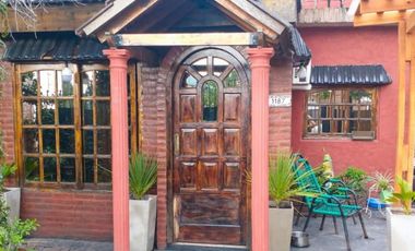 Casa en venta - 3 Dormitorios 2 Baños - Merlo