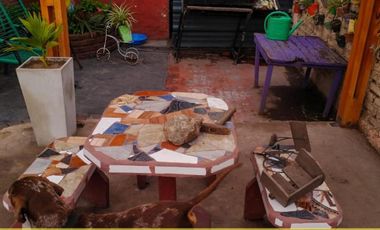 Casa en venta - 3 Dormitorios 2 Baños - Merlo