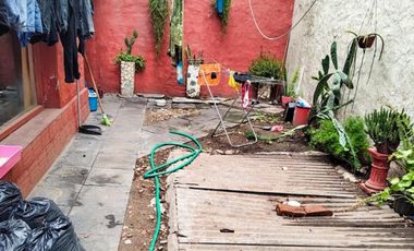 Casa en venta - 3 Dormitorios 2 Baños - Merlo