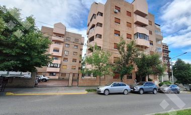 En Venta,  Semipiso 3 Dorm, Av San Juan 950, Neuquén Capital