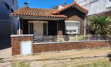 Chalet en Venta Ramos Mejia / La Matanza (A108 8040)
