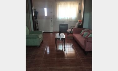 Chalet en Venta Haedo / Moron (A108 7918)