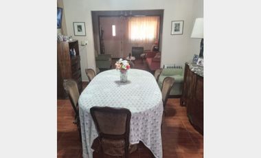 Chalet en Venta Haedo / Moron (A108 7918)