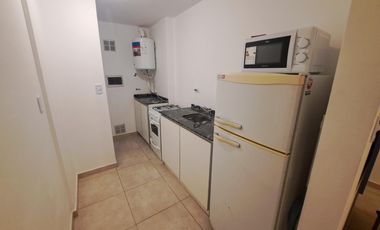 EN VENTA DEPARTAMENTO 2PISO FRENTE BALCON GENERAL PAZ PERMUTO POR TERRENO APTO DUPLEX