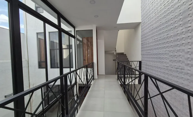 VENTA DE CASA, 3 HABITACIONES, CASA CLUB Y ALBERCA EN LA VID RESIDENCIAL PUEBLA