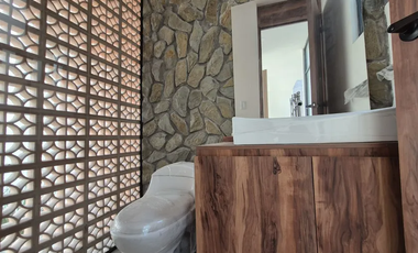 VENTA DE CASA, 3 HABITACIONES, CASA CLUB Y ALBERCA EN LA VID RESIDENCIAL PUEBLA