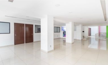 Excelente Edificio en Col. Narvarte