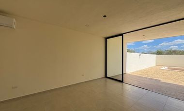 VENTA CASA EN PRIVADA CON AMENIDADES, CONKAL YUCATÁN