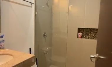 RENTA DE DEPARTAMENTO AMUEBLADO CON PISCINA EN TEMOZON NORTE.