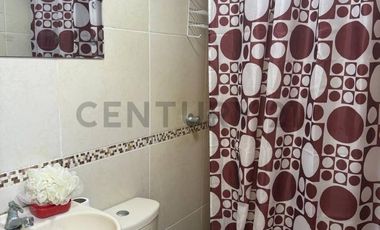 Venta 79% de Acciones y Derechos | Amplio Triplex en Mirones