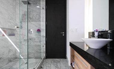 Único Departamento en Towers Bosque Real