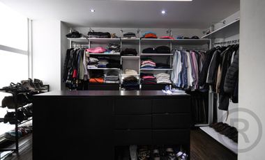 Único Departamento en Towers Bosque Real