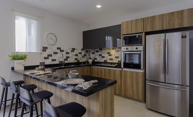 Casa en venta en Lomas de Angelopolis Puebla, 3 recamaras.