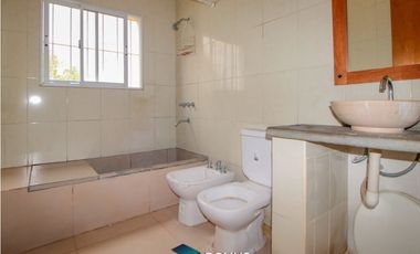 VENTA CASA MOLLAR II