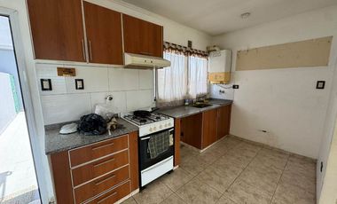 Departamento en alquiler en Wilde Centro