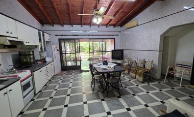 Casa en venta en Lanus Este