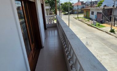 Casa en venta en Lanus Este
