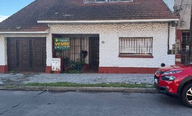 Chalet en venta en Barrio Parque