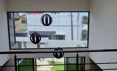 Casa Comercial en Burgos Bugambilias Temixco - M2AI-899-Cc