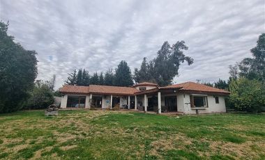 Casa en Arriendo en Liray, Colina