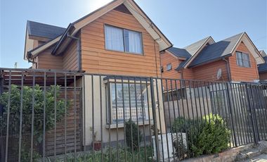 Casa en Venta en Padre Luis Belmar 196, Machali