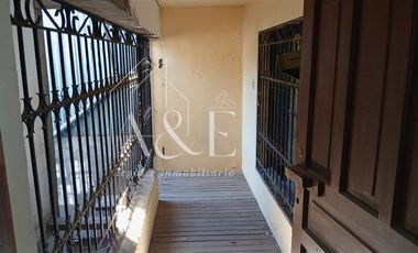 Casa en Venta en Condell con Baquedano