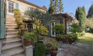 Casa en Arriendo en Avenida Santa Maria / Lo Curro