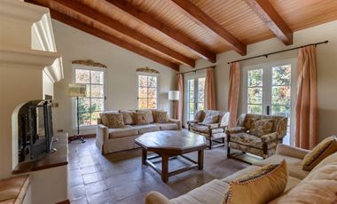 Casa en Arriendo en Avenida Santa Maria / Lo Curro