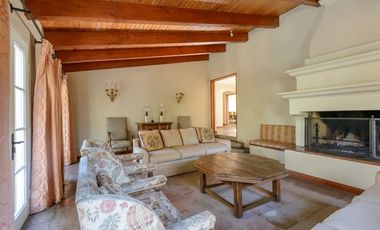 Casa en Arriendo en Avenida Santa Maria / Lo Curro