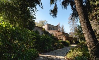 Casa en Arriendo en Avenida Santa Maria / Lo Curro