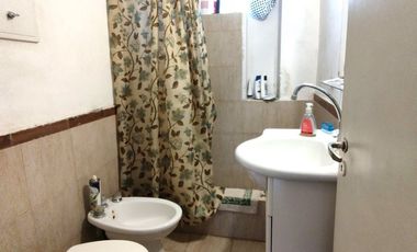 VENTA ARBOLADA CASAQUINTA PILETA GRAL RODRIGUEZ