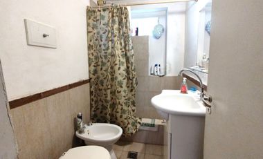 VENTA ARBOLADA CASAQUINTA PILETA GRAL RODRIGUEZ