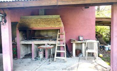 VENTA ARBOLADA CASAQUINTA PILETA GRAL RODRIGUEZ