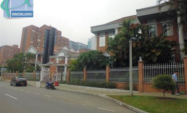 Oficina en Arriendo Ubicado en Medellín Codigo 224