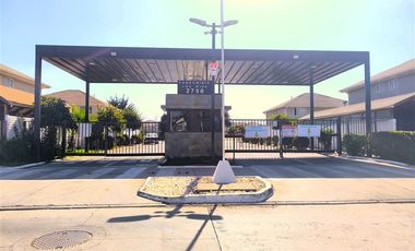 Casa en Venta en Venta Casa. 3D 3B 2E y Piscina, Valle Grande, Lampa