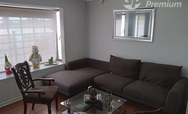 Casa en Venta en El Hualle con Av. Rojas Magallanes