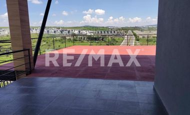 LOCAL CON VISTA PANORÁMICA CERCA DE EL MIRADOR  - (3)