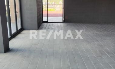 LOCAL CON VISTA PANORÁMICA CERCA DE EL MIRADOR  - (3)