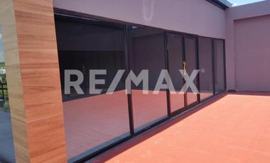 LOCAL CON VISTA PANORÁMICA CERCA DE EL MIRADOR  - (3)