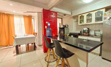 Venta 4 dormitorios casa en la Florida