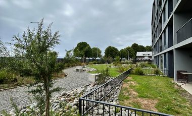 EXCLUSIVO  DEPARTAMENTO A PASOS DEL LAGO