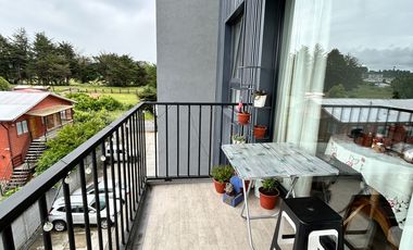 EXCLUSIVO  DEPARTAMENTO A PASOS DEL LAGO