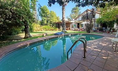 Casa en Arriendo en Vitacura /Luis Carrera