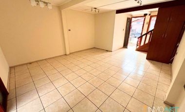 Casa en Venta en cerca avda pulmahue