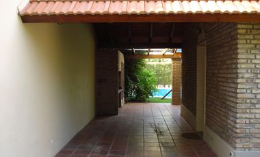 Jose Ingenieros 2994, Funes. 2 dormitorios.