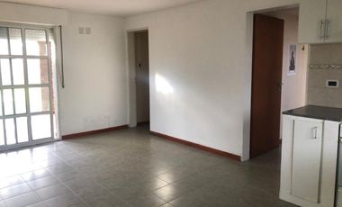 Jose Ingenieros 2994, Funes. 2 dormitorios.