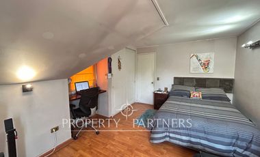 Espectacular y acogedora casa en exclusivo condominio Puertas de Huechuraba